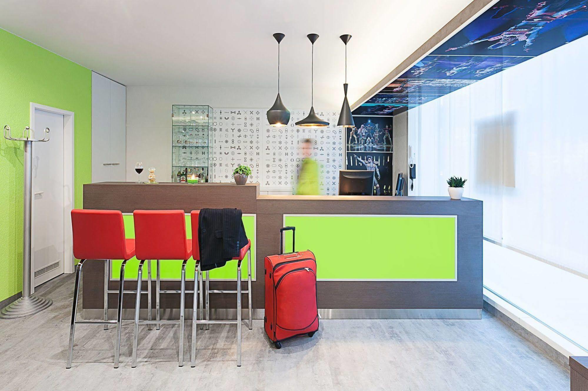 B&B Hotel Bochum Hbf-Nord Екстериор снимка