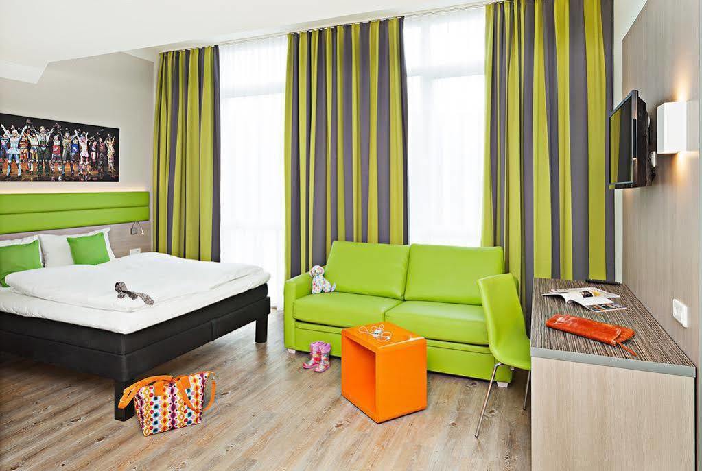 B&B Hotel Bochum Hbf-Nord Екстериор снимка